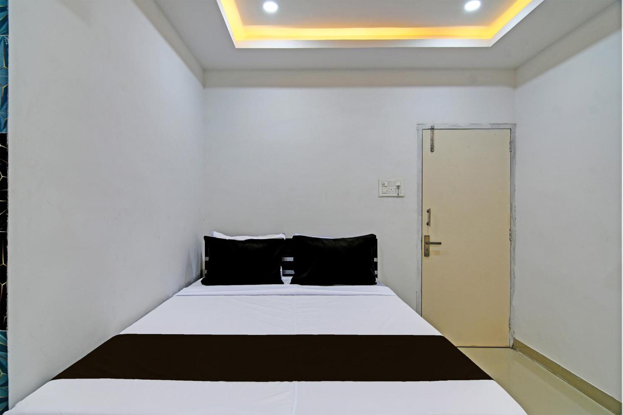 Hotel O Top 22 Kalküta Dış mekan fotoğraf