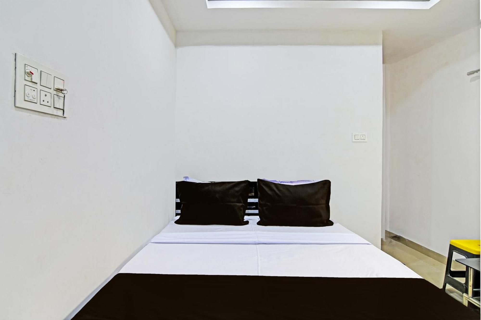 Hotel O Top 22 Kalküta Dış mekan fotoğraf